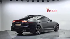 2022 Kia Stinger 3.3 GT AWD — фото 2