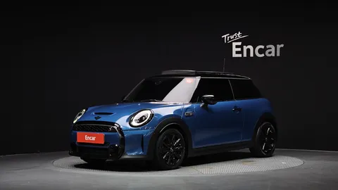 2022 Mini Cooper Classic
