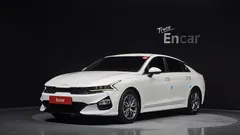 2022 Kia K5 2.0 LPI(Renter car) — фото 1