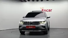 2023 Volkswagen Tiguan 2.0 TDI 4Motion Prestige — фото 3