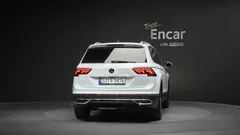 2023 Volkswagen Tiguan 2.0 TDI Prestige — фото 4