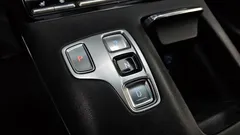 2022 Hyundai Grandeur 3.0 LPi Rent Car — фото 9
