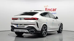 2022 BMW X6 xDrive40i M Sport — фото 2