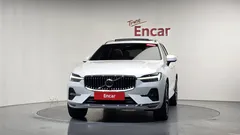 2024 Volvo XC60 B5 Ultimate Bright — фото 3