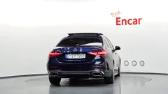 2023 Mercedes-Benz C-Class C300 4MATIC AMG Line — фото 4