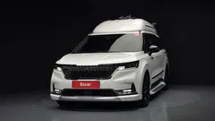 2022 Kia Carnival Diesel 9-Seater Hi-Limousine — фото 3