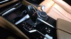 2022 BMW 5-Series 520i M Sport — фото 9
