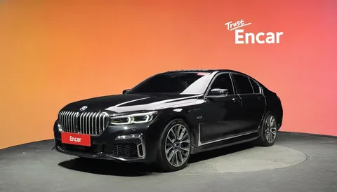 2022 BMW 7-Series 745e iPerformance M Sport