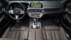 2022 BMW 7-Series 745e iPerformance M Sport — фото 7
