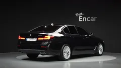 2023 BMW 5-Series 523d Luxury — фото 2