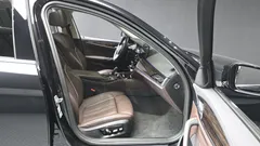 2023 BMW 5-Series 523d Luxury — фото 11