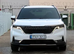 2023 Kia Carnival Diesel 9-Seater Signature — фото 2