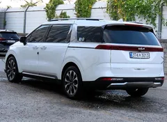 2023 Kia Carnival Diesel 9-Seater Signature — фото 3
