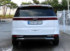 2023 Kia Carnival Diesel 9-Seater Signature — фото 4