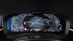 2022 BMW 5-Series 530e M Sport — фото 8