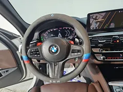 2022 BMW 5-Series 530i xDrive M Sport Package — фото 9