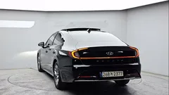 2022 Hyundai Sonata 2.0 — фото 2