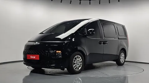 2023 Hyundai Staria Cargo 3-Seater
