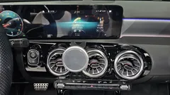 2022 Mercedes-Benz A-Class A250 4MATIC Sedan — фото 13