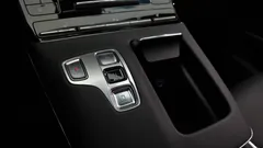 2022 Hyundai Grandeur 3.0 LPi Rent Car — фото 9