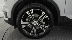 2022 Volvo XC40 B4 Inscription — фото 5