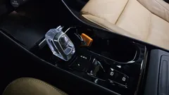 2022 Volvo XC40 B4 Inscription — фото 9