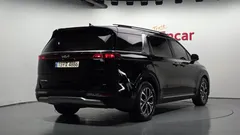 2023 Kia Carnival Diesel 9-Seater Noblesse — фото 2