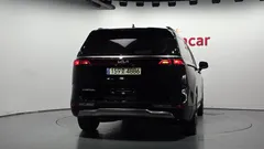 2023 Kia Carnival Diesel 9-Seater Noblesse — фото 4
