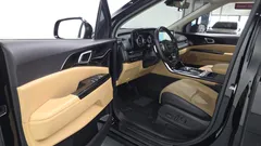 2023 Kia Carnival Diesel 9-Seater Noblesse — фото 10