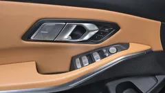 2023 BMW 3-Series 320i — фото 11