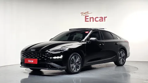 2023 Kia K8 Signature
