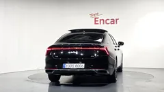 2023 Kia K8 Signature — фото 4