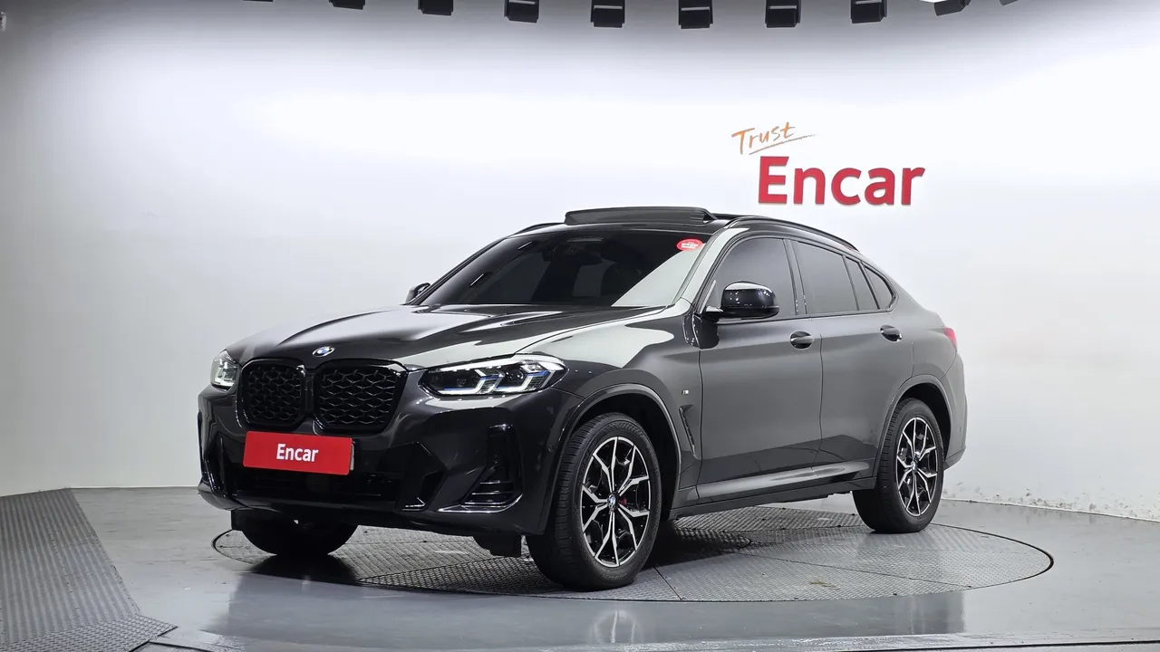 2022 BMW X4 xDrive20i M Sports Pro