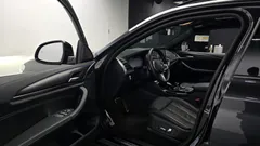 2022 BMW X4 xDrive20i M Sports Pro — фото 10