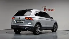 2022 Volkswagen Tiguan 2.0 TDI Prestige — фото 2