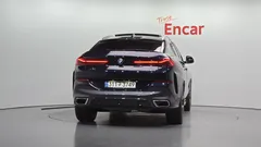 2022 BMW X6 xDrive30d M Sport — фото 4
