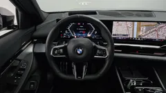 2024 BMW 5-Series 520i M Sport — фото 13