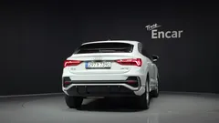 2022 Audi Q3 35 TDI Premium Sportback — фото 4
