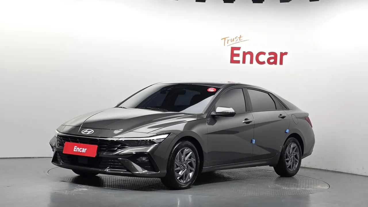 2024 Hyundai AVANTE Modern