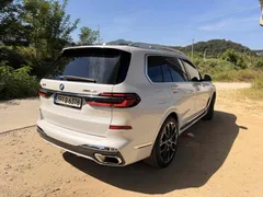 2024 BMW X7 xDrive 40i M Sport 6STR — фото 3