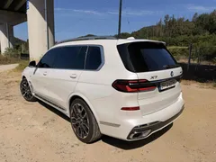2024 BMW X7 xDrive 40i M Sport 6STR — фото 4