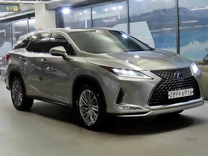 2021 Lexus RX Luxury Plus