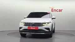 2022 Volkswagen Tiguan 2.0 TDI Premium — фото 3