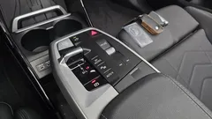 2023 BMW 2-Series 220i Luxury — фото 9