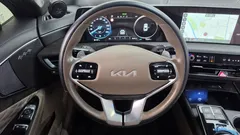 2023 Kia K8 Signature Special — фото 18
