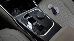 2023 BMW 3-Series 320i M Sport — фото 9