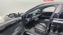 2023 Hyundai Grandeur 3.5 LPG 2WD (Taxi) — фото 10