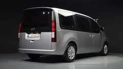 2022 Hyundai Staria Tourer 11-Seater — фото 2