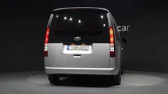 2022 Hyundai Staria Tourer 11-Seater — фото 4