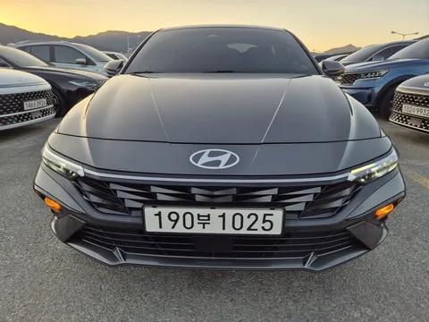 2024 Hyundai Avante Modern